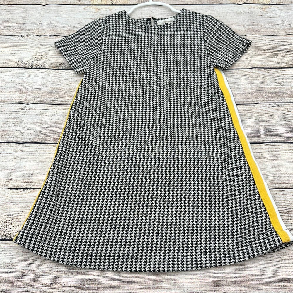 Zara Girls Houndstooth Dress with Yellow and White Side stripe Size 5